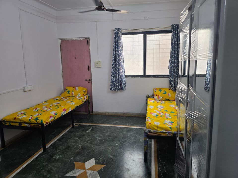 Grace Living Girls Hostel Apartment in Pune