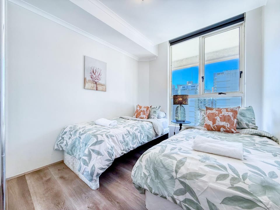 Stunning Darling Harbour Views, Heart of City Apartment in Sydney