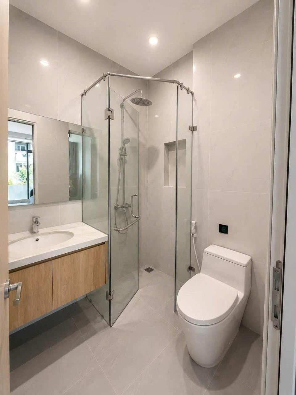 Jennie Homes Apartment in Da Nang
