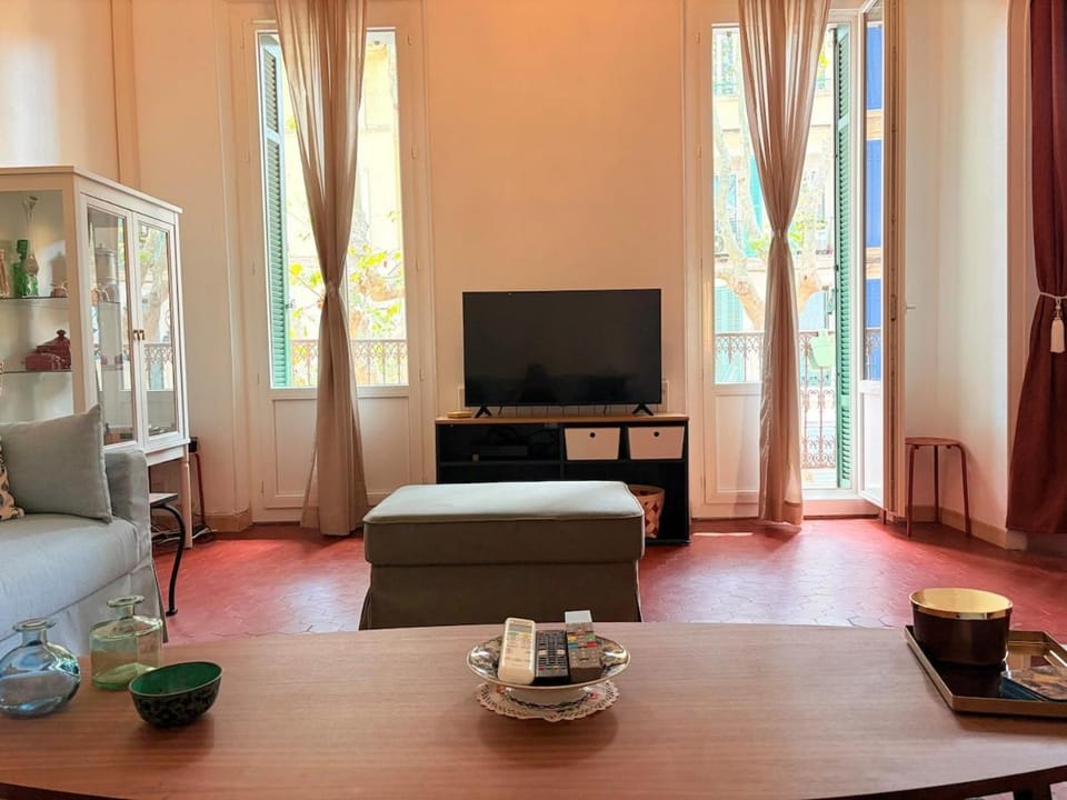 Warm, air-conditioned, and comfortable apartment Apartment in La Seyne-sur-Mer