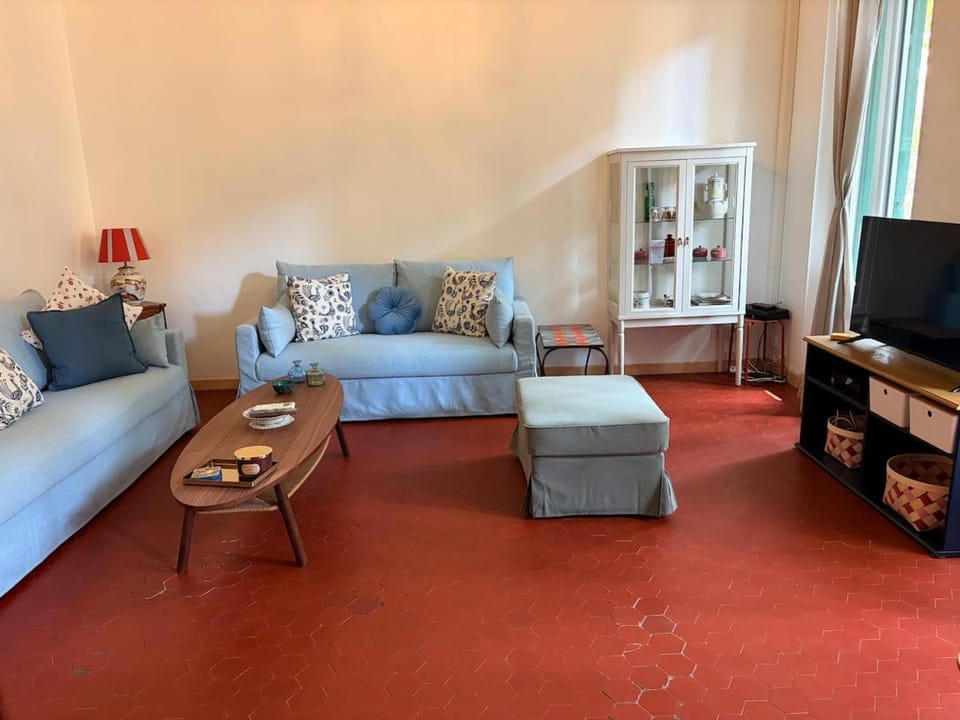 Warm, air-conditioned, and comfortable apartment Apartment in La Seyne-sur-Mer