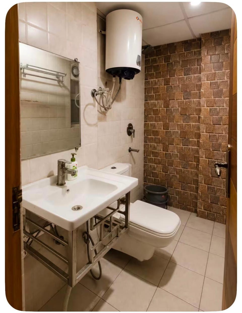 comfy stay Apartment in Uttar Pradesh