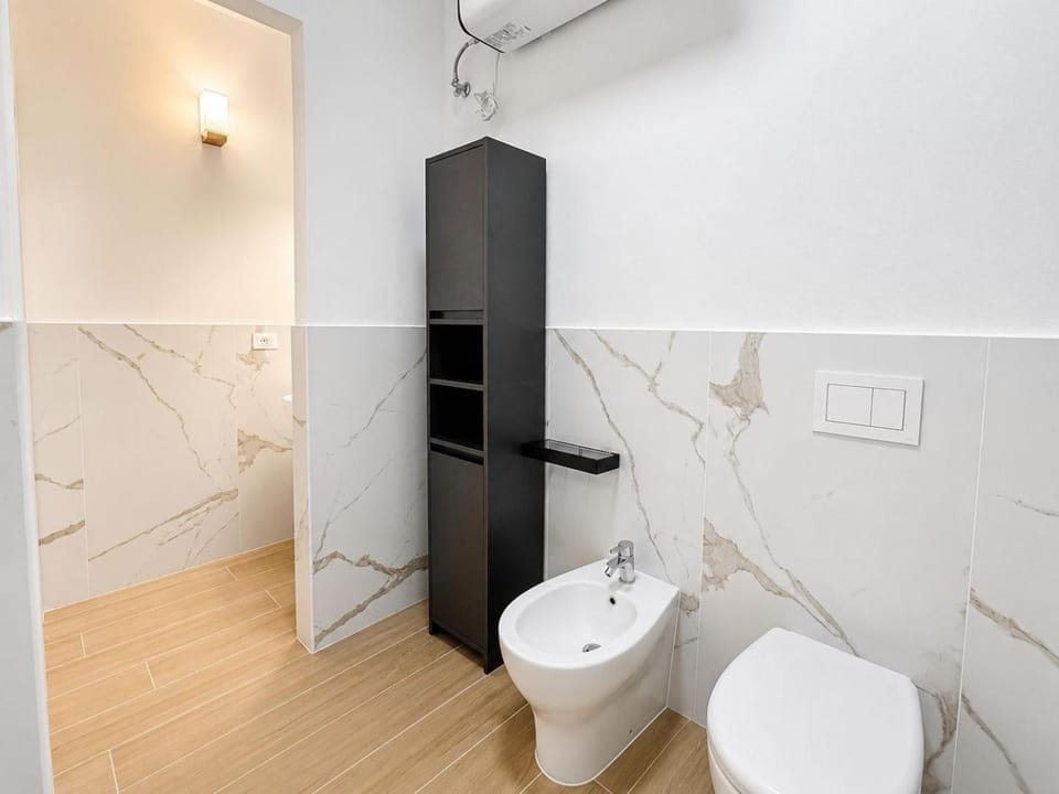 Toilet, Bathroom, bidet