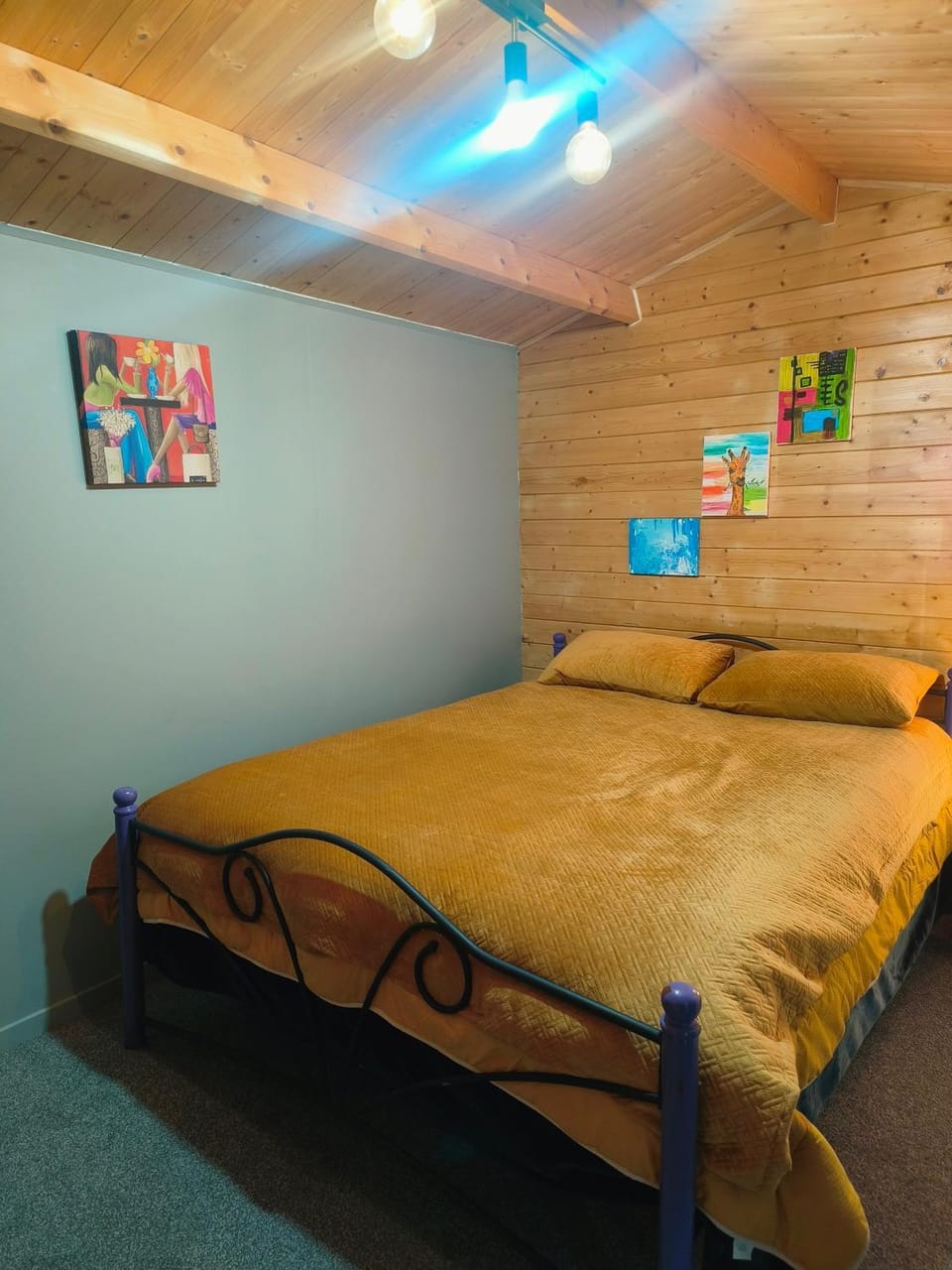 Gorgeous Cabin Private Entrance & Ensuite Cabin in Queenstown