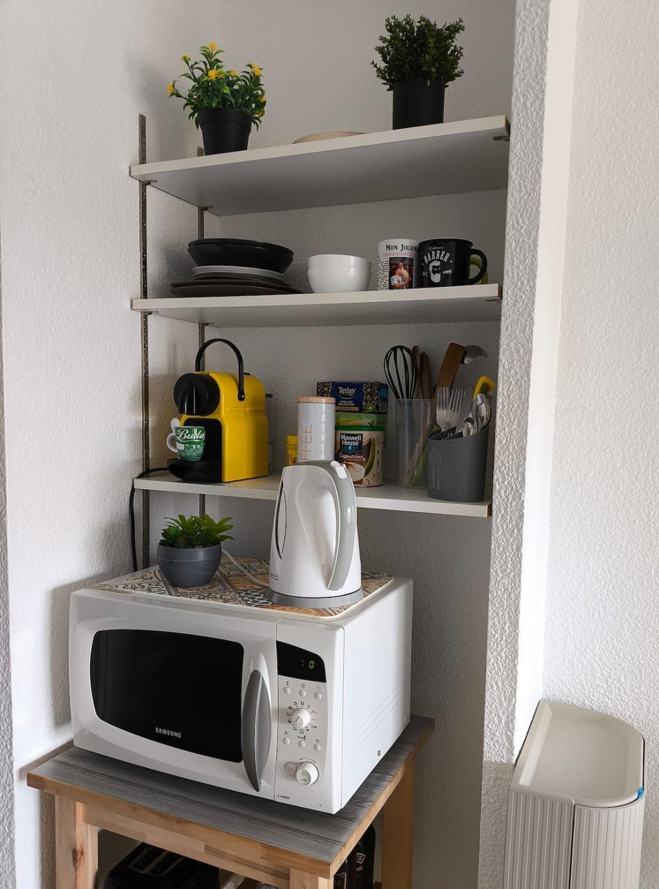Coffee/tea facilities