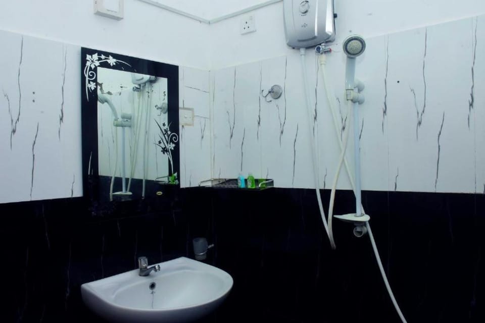 Eco Transit Safari Resort Hotel in Uva Province, Sri Lanka