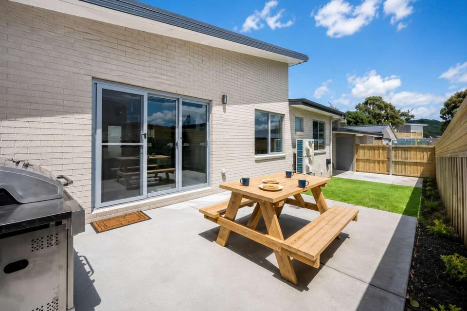Blue Gum No 7- 10 Mins to CBD House in Bellerive