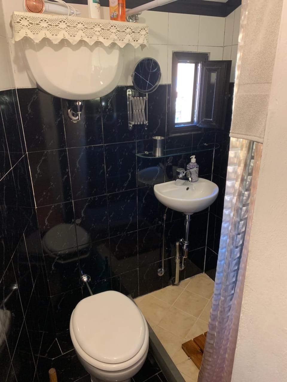 Shower, Bathroom