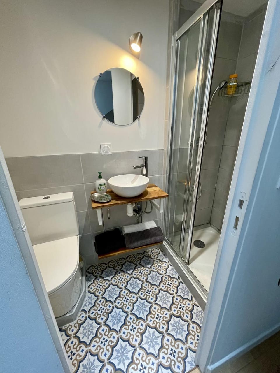Studio Feutrin charming duplex with terrace Apartment in Saint-Étienne