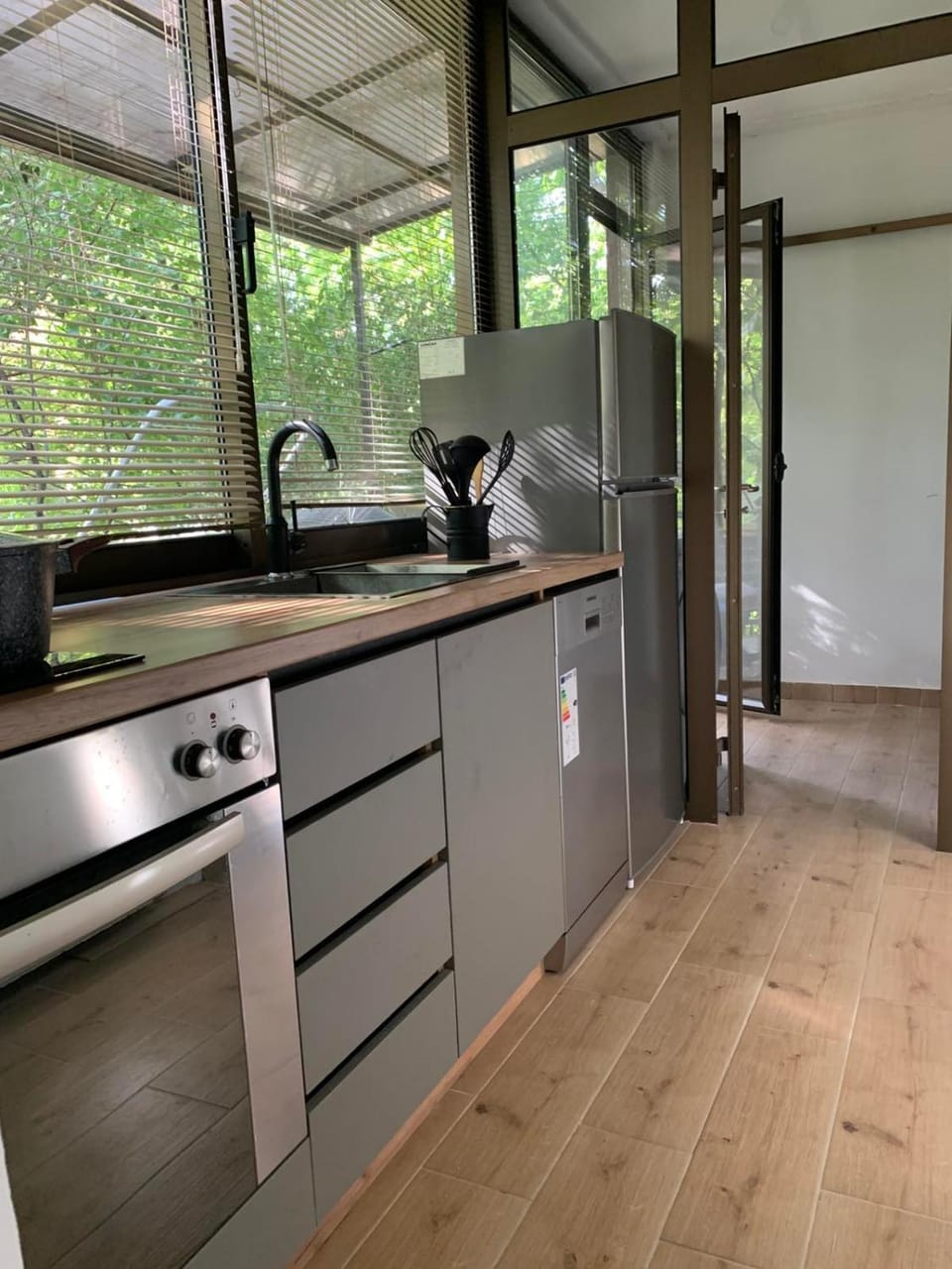 kitchen, kitchen