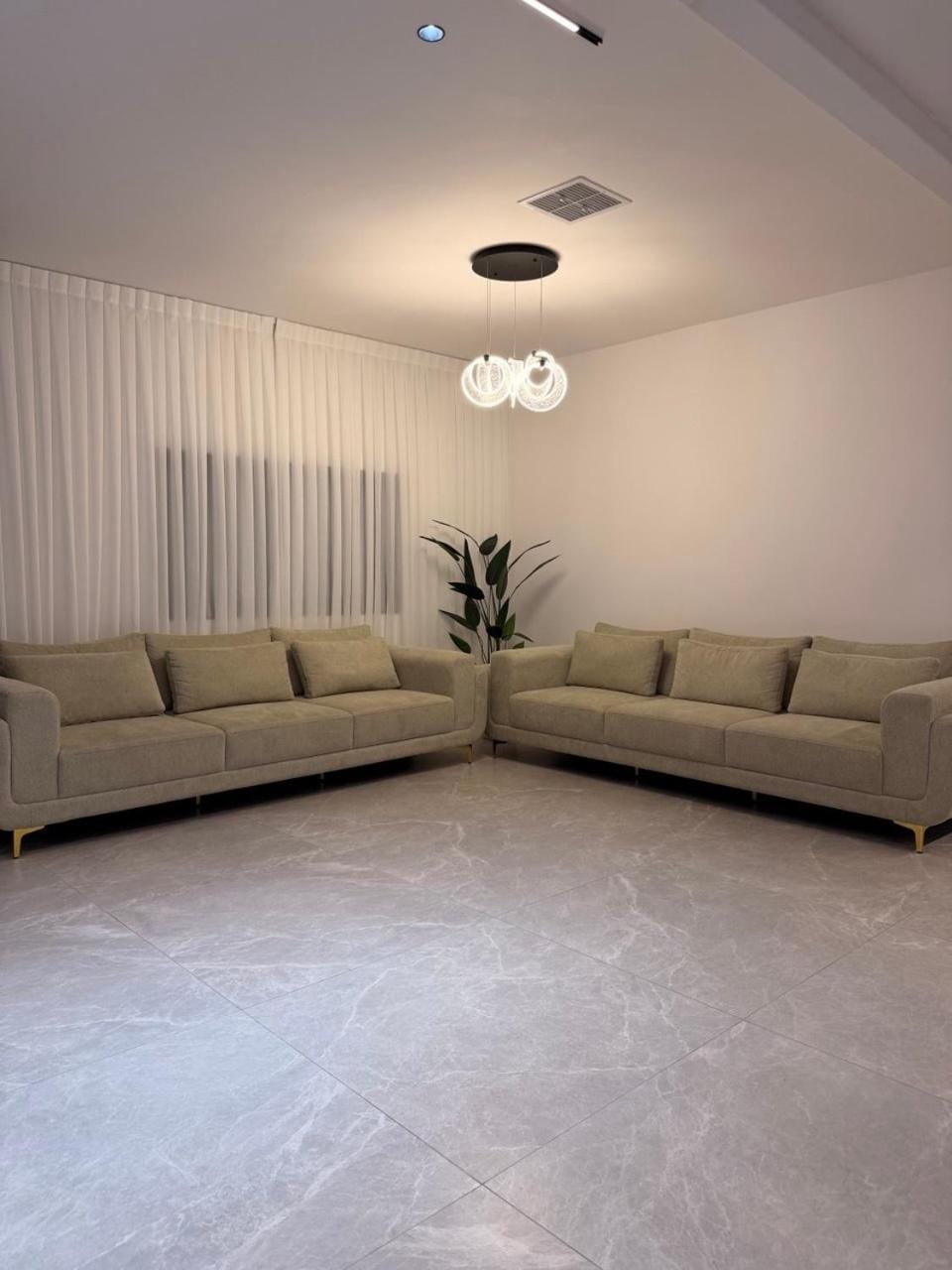 וילה עם בריכה ענקית בנתניה House in Netanya
