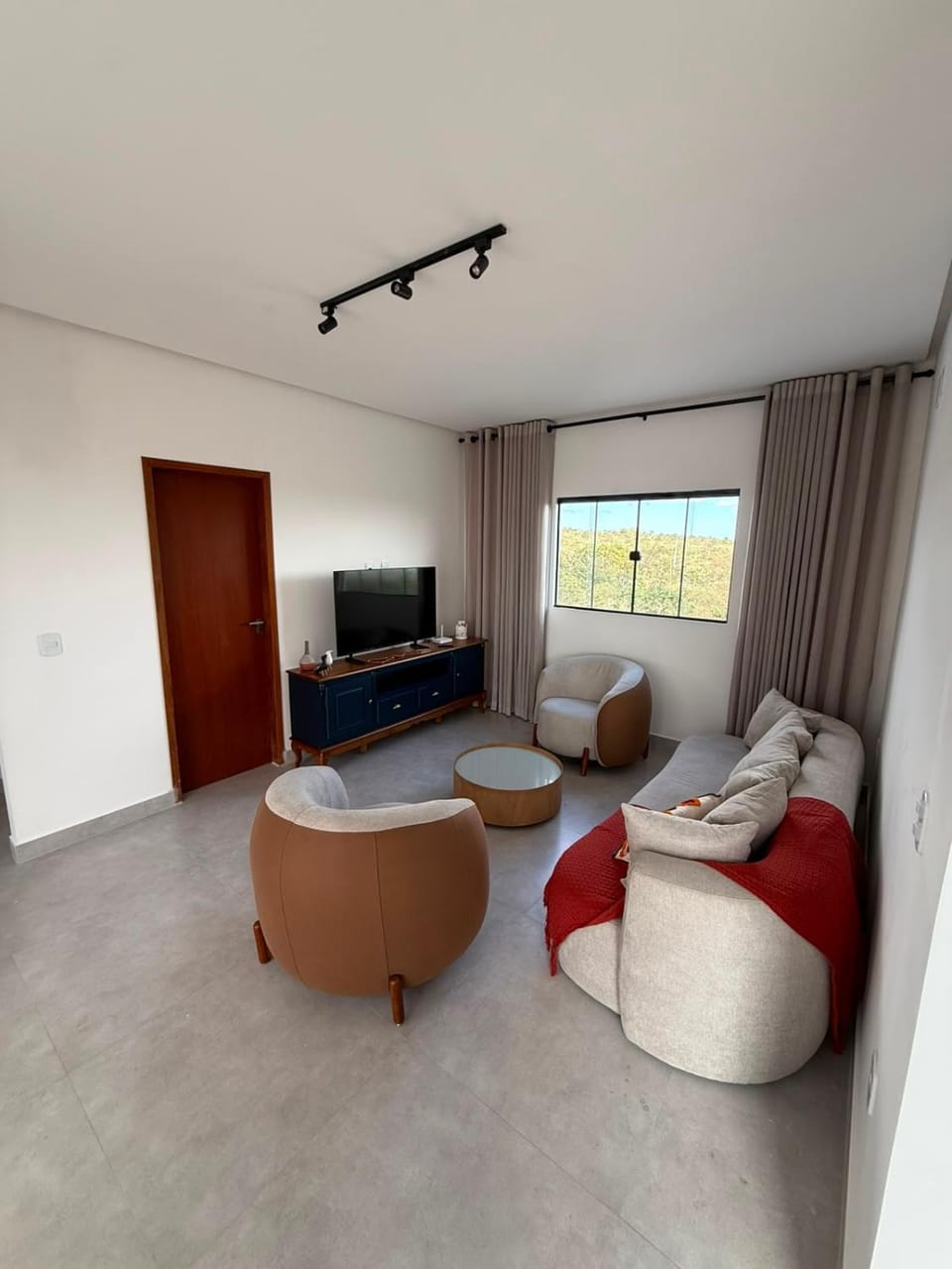 Communal lounge/ TV room, TV and multimedia, Living room, Seating area