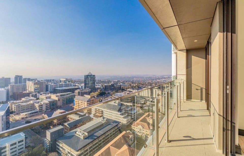 LEOhosts Apartment in Sandton