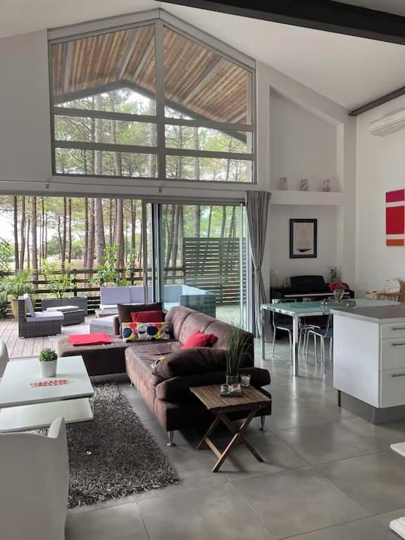 Maison d architecte a 300m de la plage House in Carcans