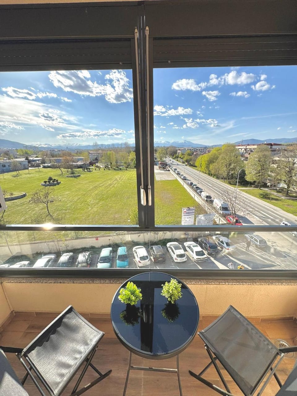 View (from property/room), Balcony/Terrace, Parking