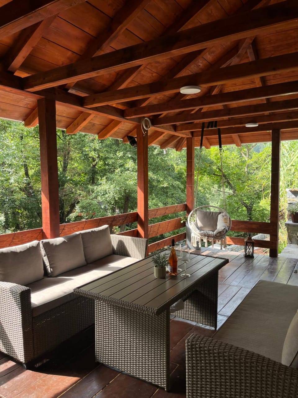 Vikendica kraj reke House in Serbia