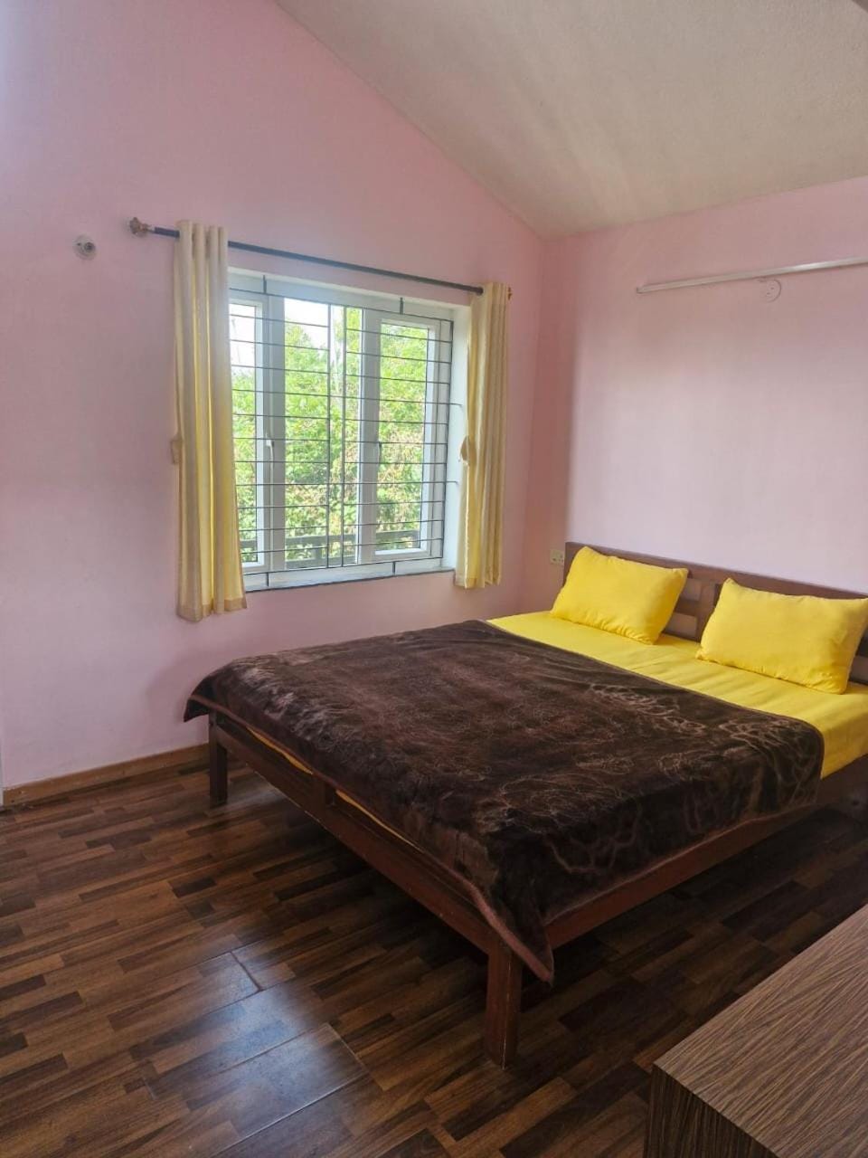Hostel Jerusalem - Kodaikanal Hostel in Kodaikanal