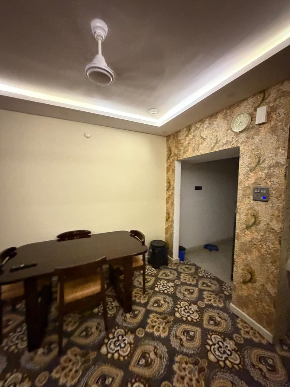 Ranu Home Stay - 2BHK Luxury Stay Apartment in Hyderabad