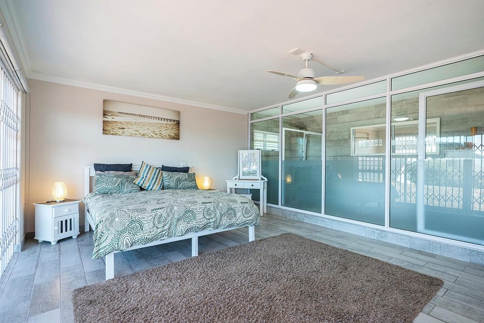 Linja Beach House House in Western Cape