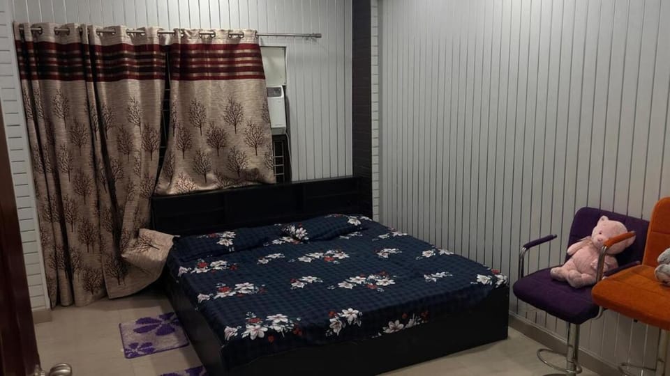 Homely 2BHK with Kitchen & Fitness Corner Apartment in Varanasi