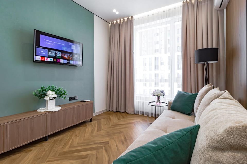 TV and multimedia, Living room, Seating area, air conditioner