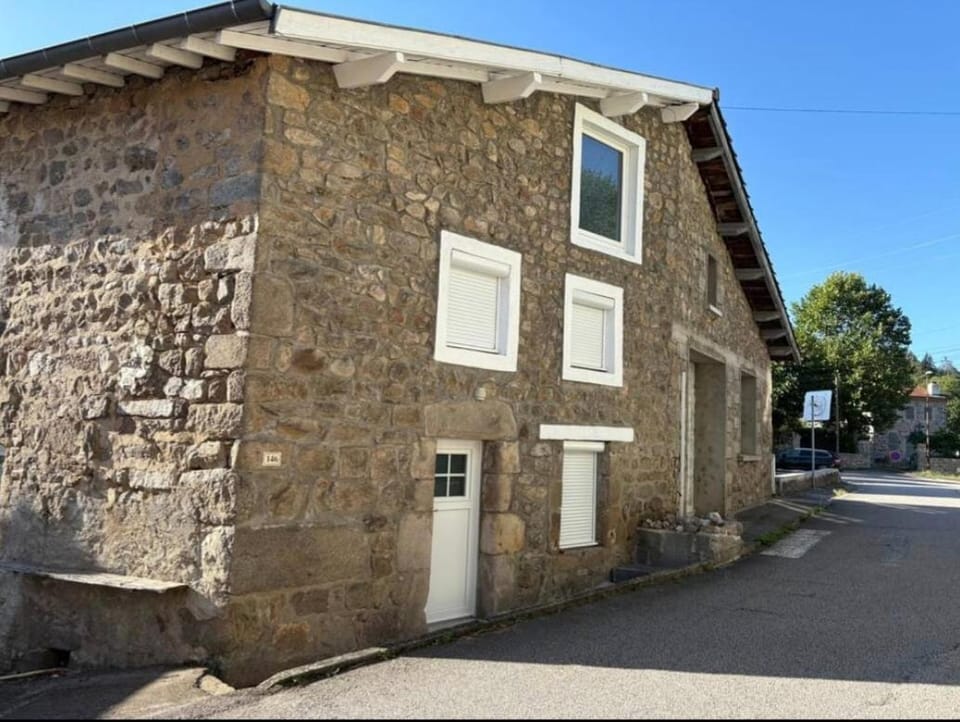 Maison de village Le Confiné House in Auvergne-Rhône-Alpes