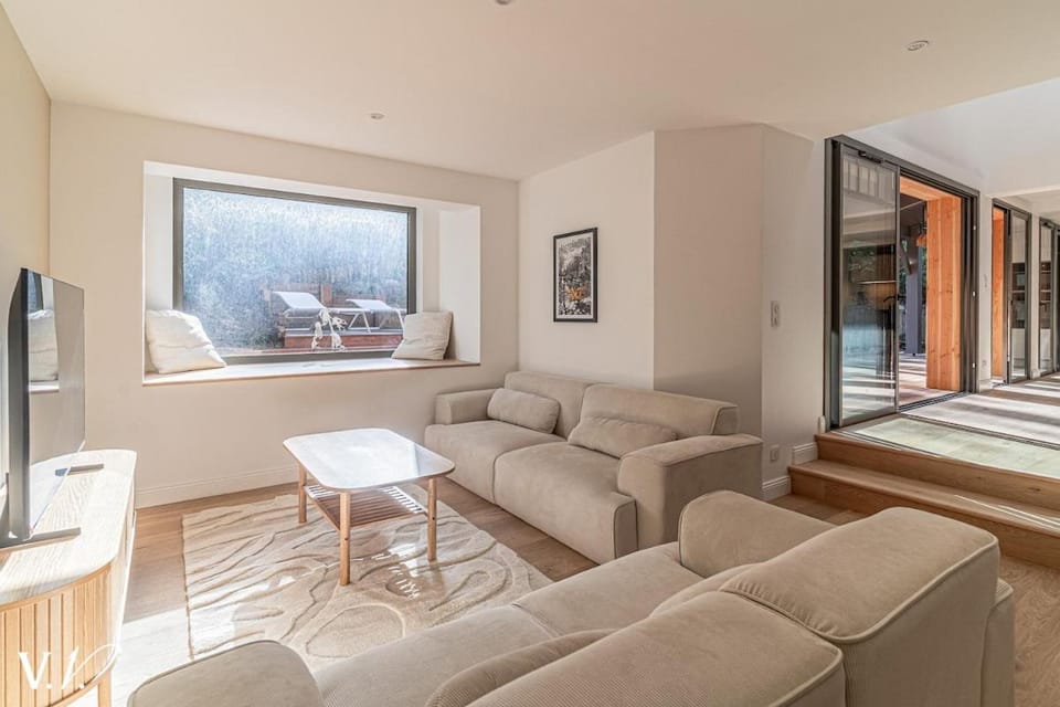 Brand new villa in the heart of Le Pila beach 10 minutes away House in Arcachon