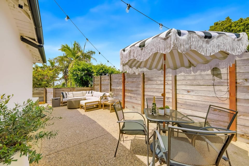 Coastal Casita Stylish Beach Vacation House in La Jolla Shores