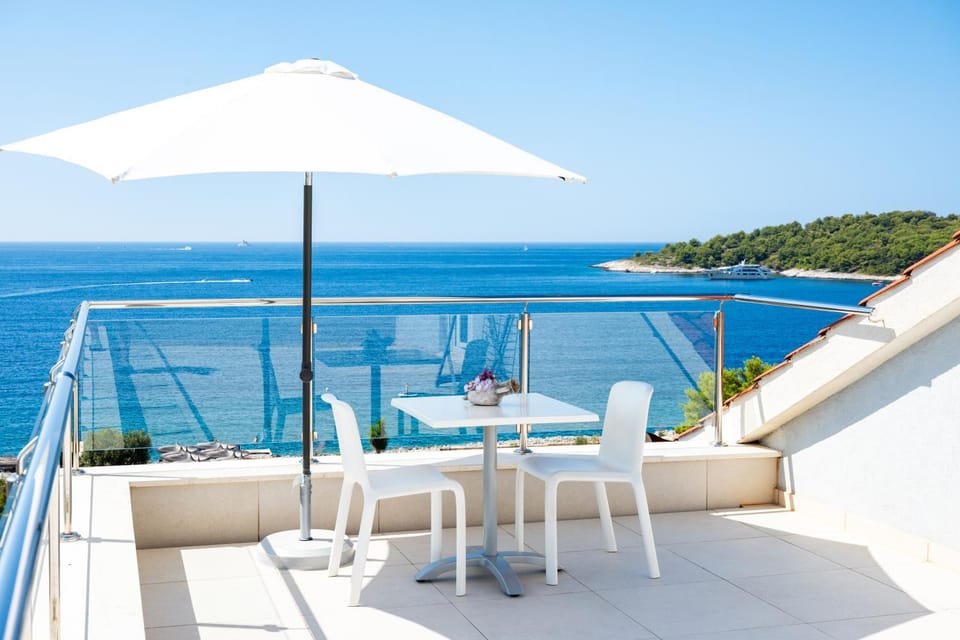 Day, View (from property/room), Sea view