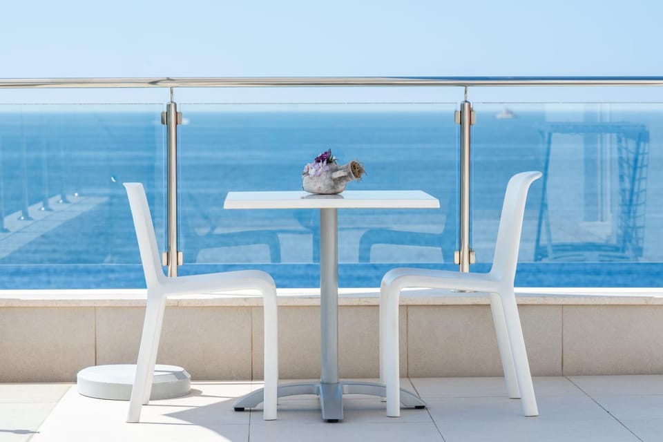 View (from property/room), Balcony/Terrace