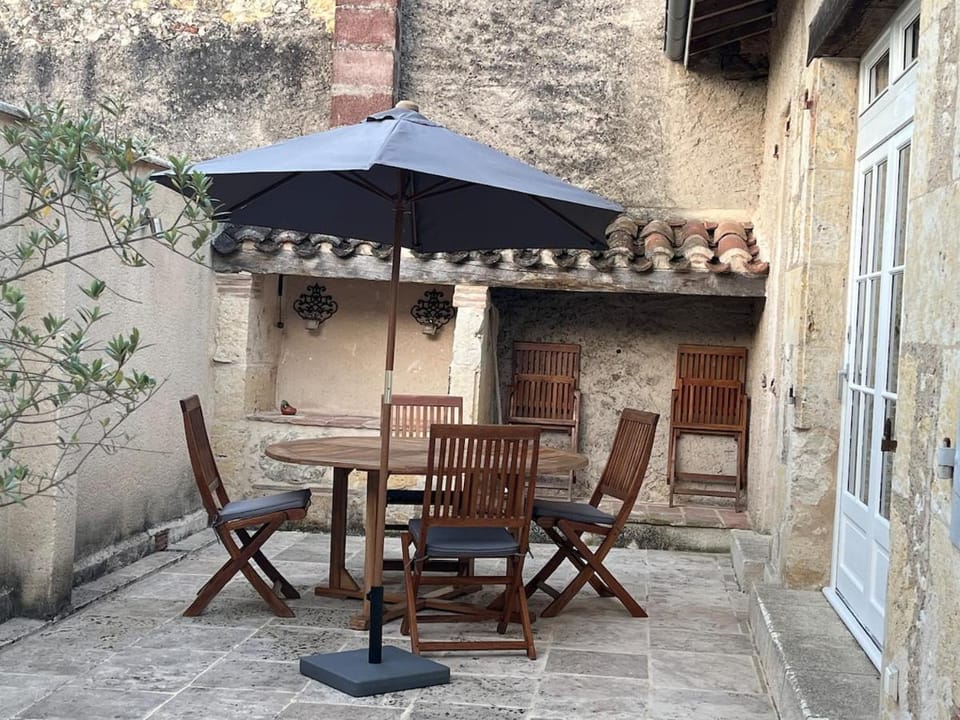 Central Place Apartment in Occitanie