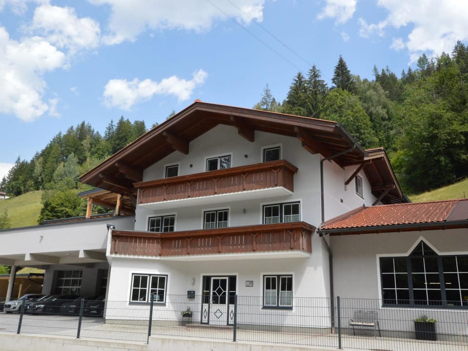 Property building, Summer