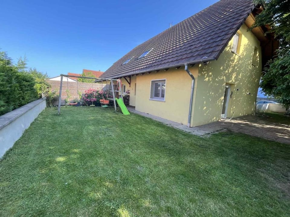 Property building, Garden, Garden view