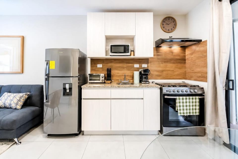 NEW! Elegant and modern home near Comalapa airport Apartment in El Salvador
