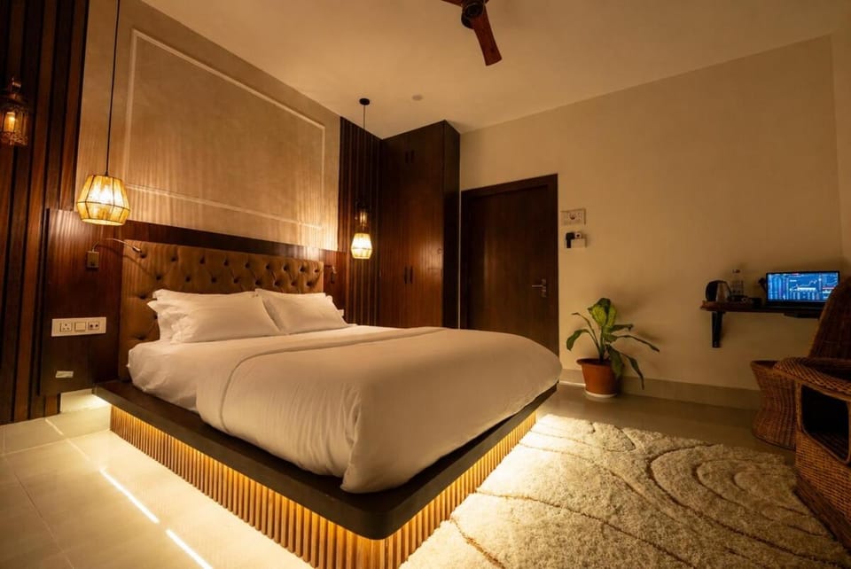 The Quiet Grove - Luxury Private Fully Equipped Stay Villa in India