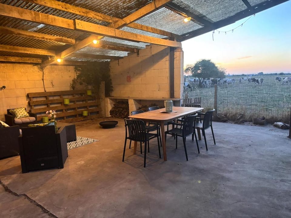 Camperhoeve aan t veld Campground/ 
RV Resort in Flanders