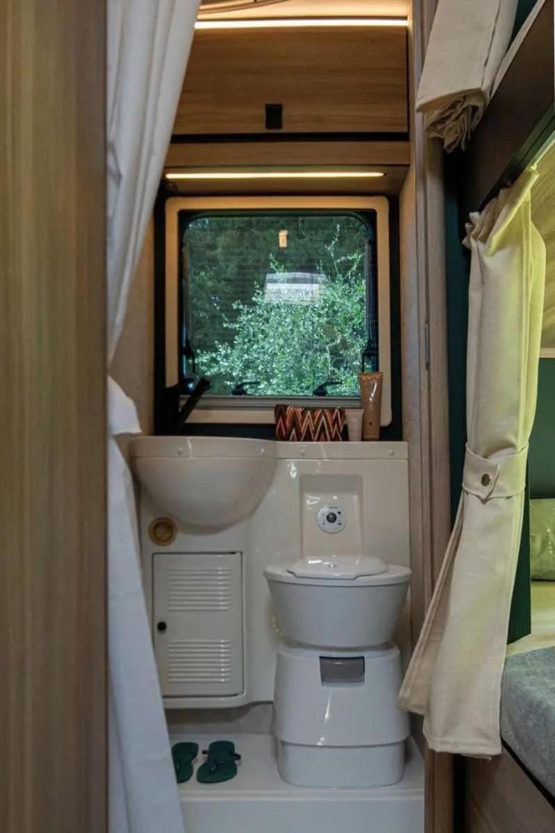 Camperhoeve aan t veld Campground/ 
RV Resort in Flanders