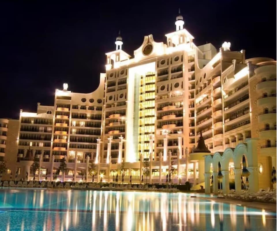 Beachfront apartment 5 Star Resort Pomorie Burgas Apartment in Pomorie
