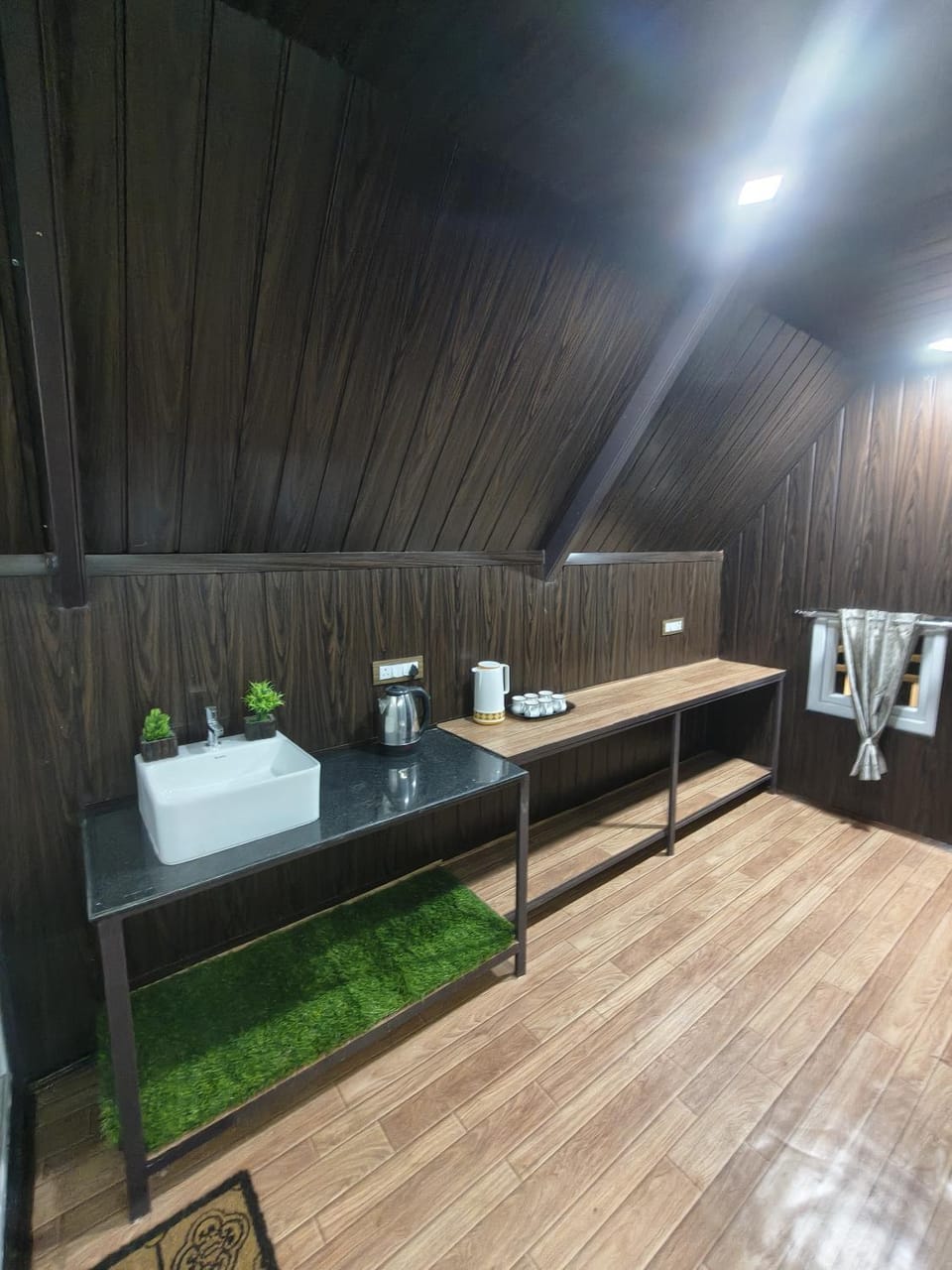 I Queen by Cloudmere Kodaikanal Vacation rental in Kodaikanal