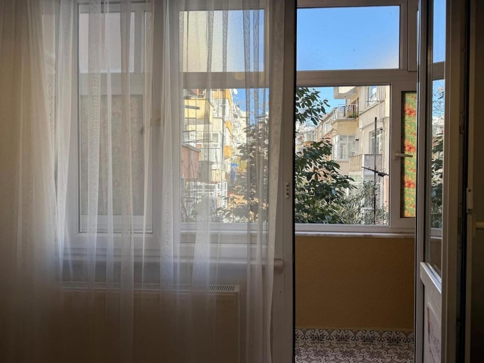 Elegant 2BR - Balcony - Near Metro - Şişli Apartment in Istanbul