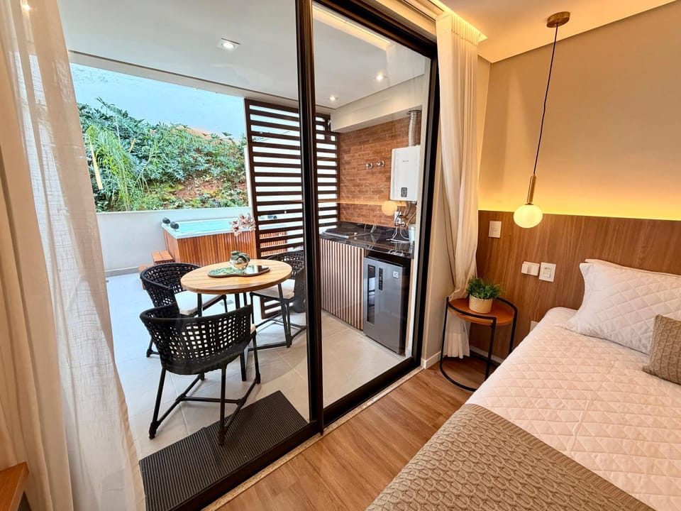 Studio Garden No Reserva - Granja Brasil Resort Itaipava - Com Jacuzzi Apartment in State of Rio de Janeiro