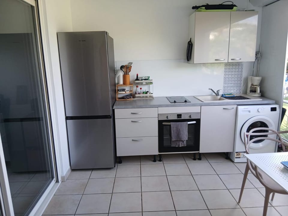 EDEN Studio meublé Apartment in Sainte-Anne