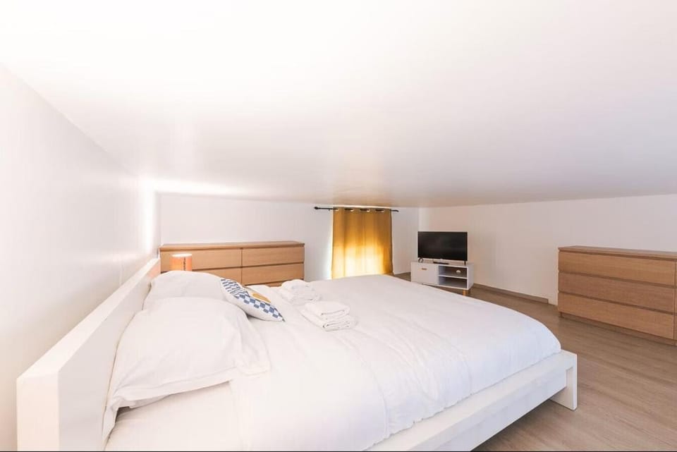 Loft 4 pers gare parking Apartment in Île-de-France