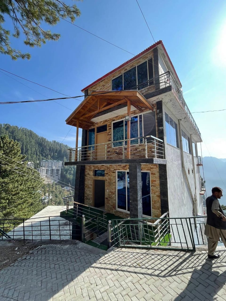 Down Town Hotel in Pakistan