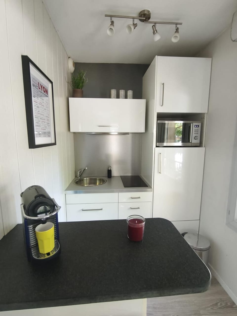 Élégance&Cosy Studio et parking Proximité Gare Part Dieu Apartment in Villeurbanne