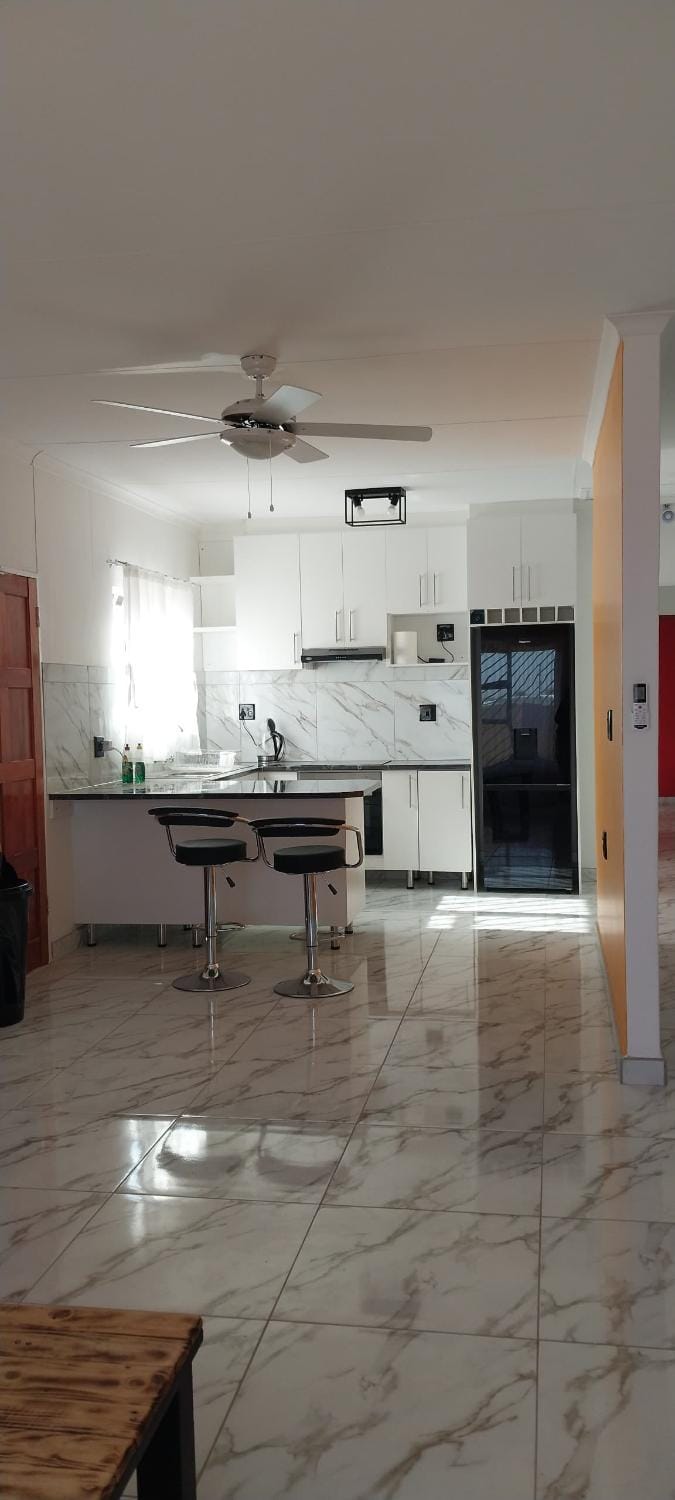 The smilin house Apartment in Namibia