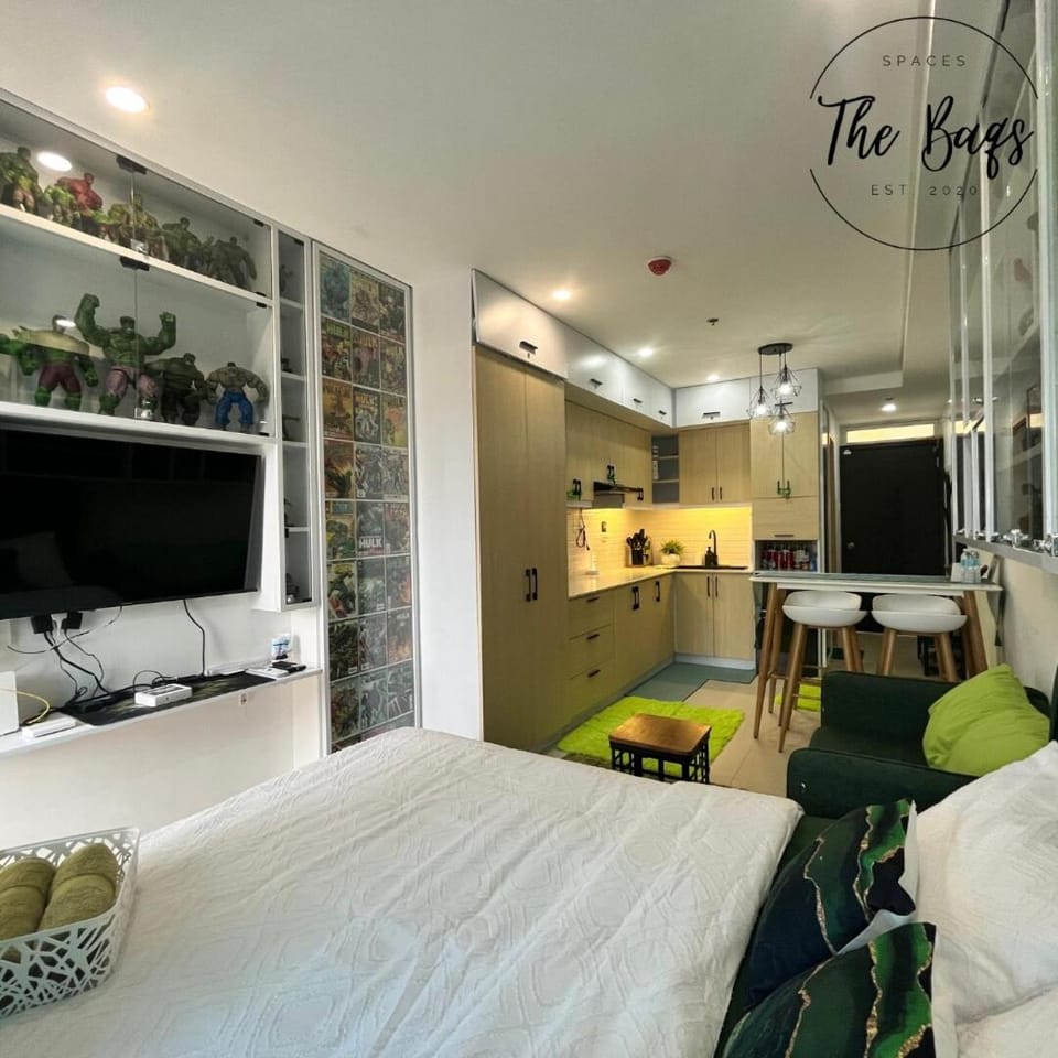 Bed, TV and multimedia, Kitchen or kitchenette, Dining area