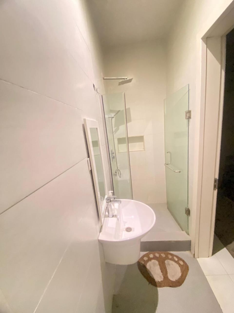 Wolverines Atlantis shortlet apartment Villa in Lagos, Nigeria