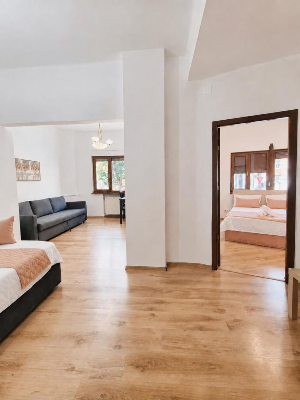 Central Peach Residence 1 Apartment in Bucharest