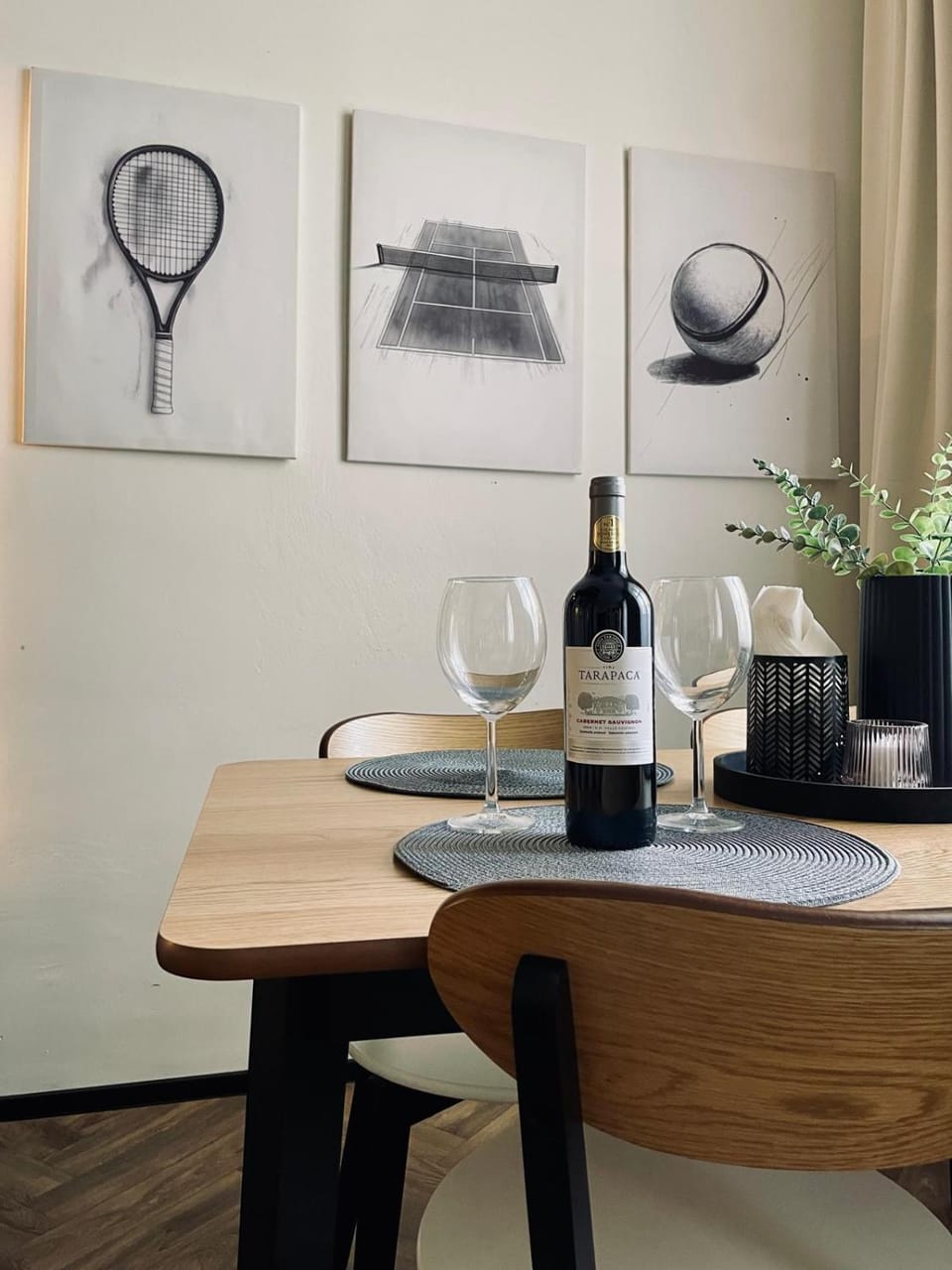 Dining area, Drinks